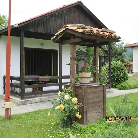Lucky Bungalows