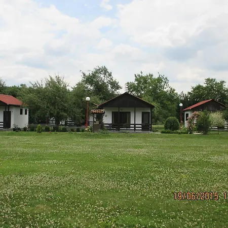 Lucky Bungalows Tatil parkı Elena