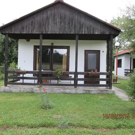 Lucky Bungalows Tatil parkı